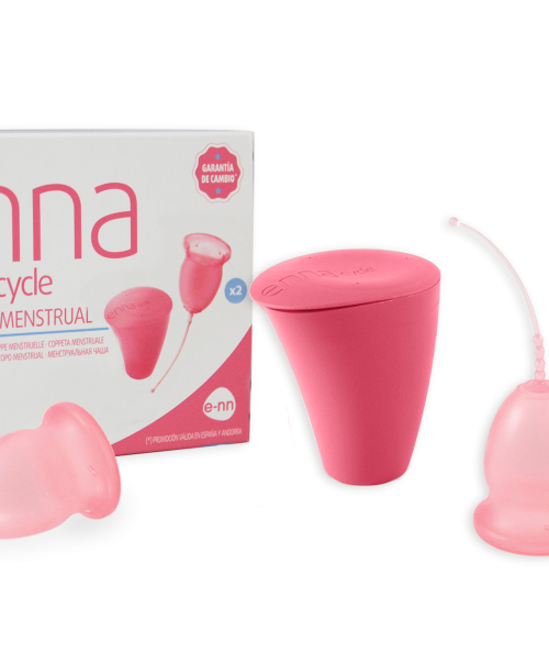 Enna Cycle Copa Menstrual L - Enna cycle es la única copa menstrual con 2 copas y vaso esterilizador en su pack. Enna cycle está fabricada en España con silicona líquida de grado médico, totalmente compatible con el organismo ya que no genera ninguna reacción adversa.