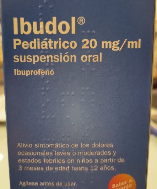 Ibudol pediátrico 20mg/ml  - Tratamiento de la fiebre y del dolor de intensidad leve a moderada.