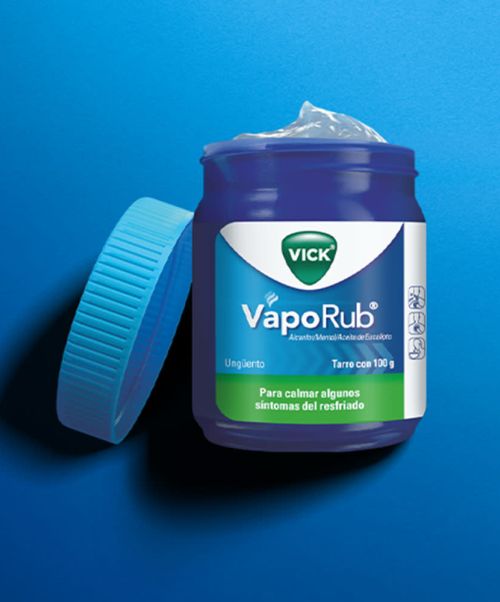 Vicks vaporub  - Es una pomada que calma los síntomas de congestión nasal y tos facilitando la respiración en procesos catarrales y gripales.